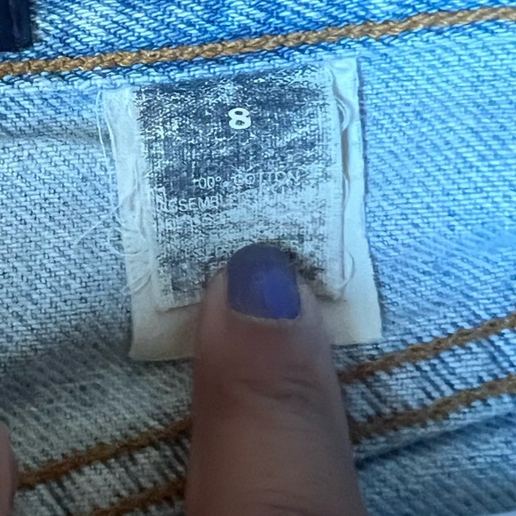 Old Navy Shorts - Picture 2 of 4